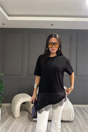 Siyah Saten Detaylı Asimetrik Tshirt