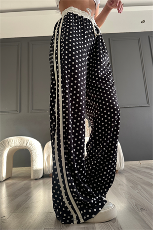 Siyah Şeritli Puantiye Pantolon