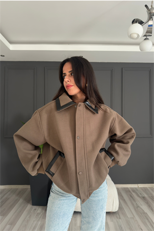 Yaka Deri Detay Astarlı Mont