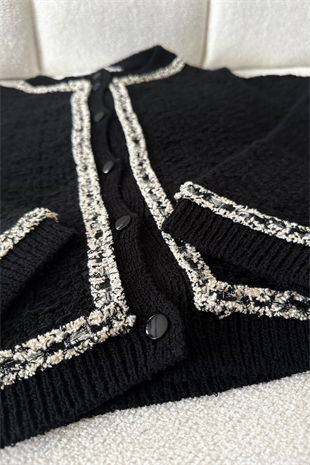 Yaka Ve Kol Şeritli Premium Hırka