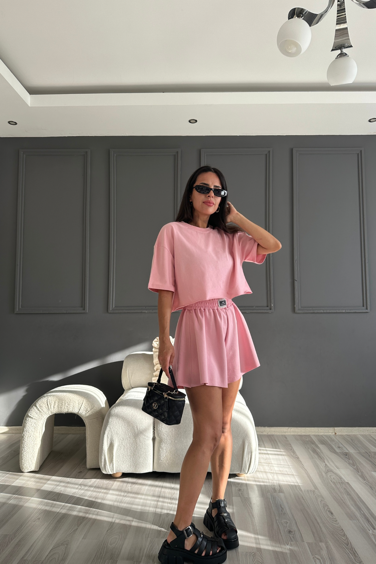Pembe Çan Şort Tasarım Takım