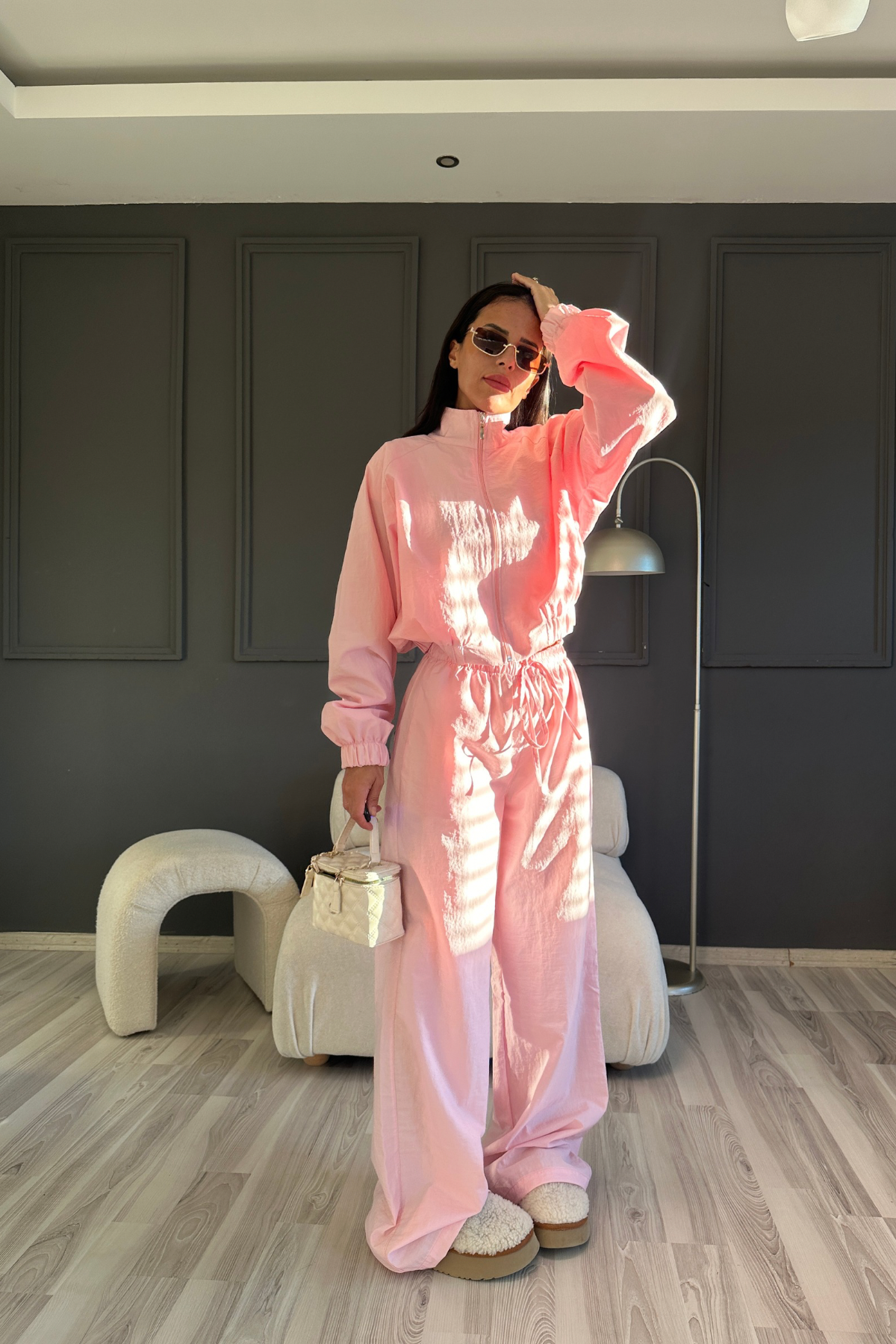 Pembe Paraşüt Takım