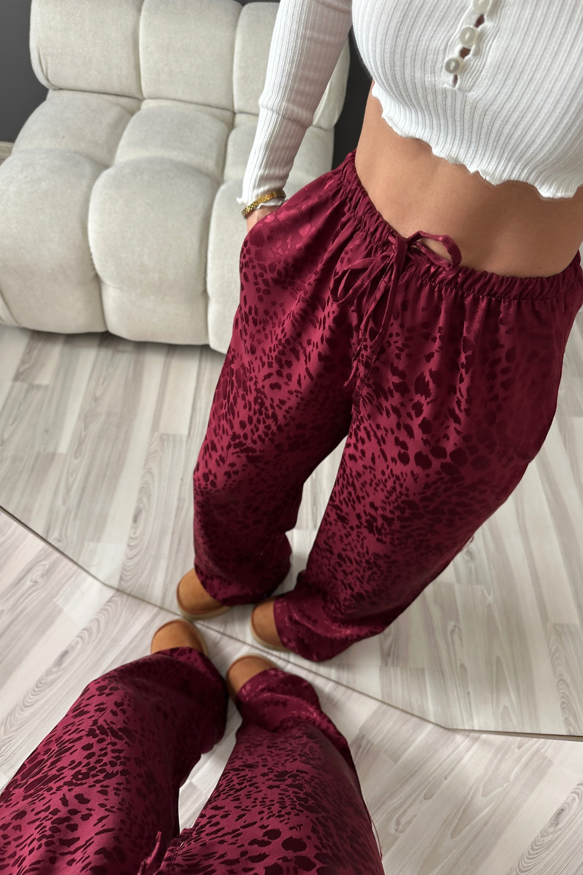 Premium Kalite Bordo Saten Fırfır Bel Pantolon 