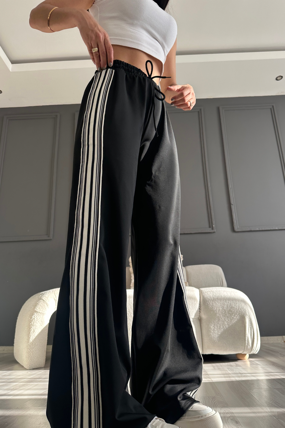 Şerit Detaylı Modal Eşofman