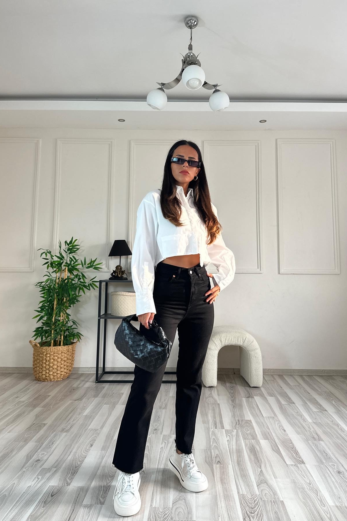 Straight Kesik Paça Siyah Denim