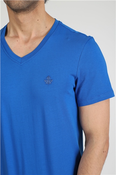 ADAM BOXES V Yaka T-shirt Neo-Alpes - Saks Mavisi