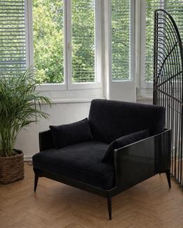 Rafael Siyah Lake Berjer