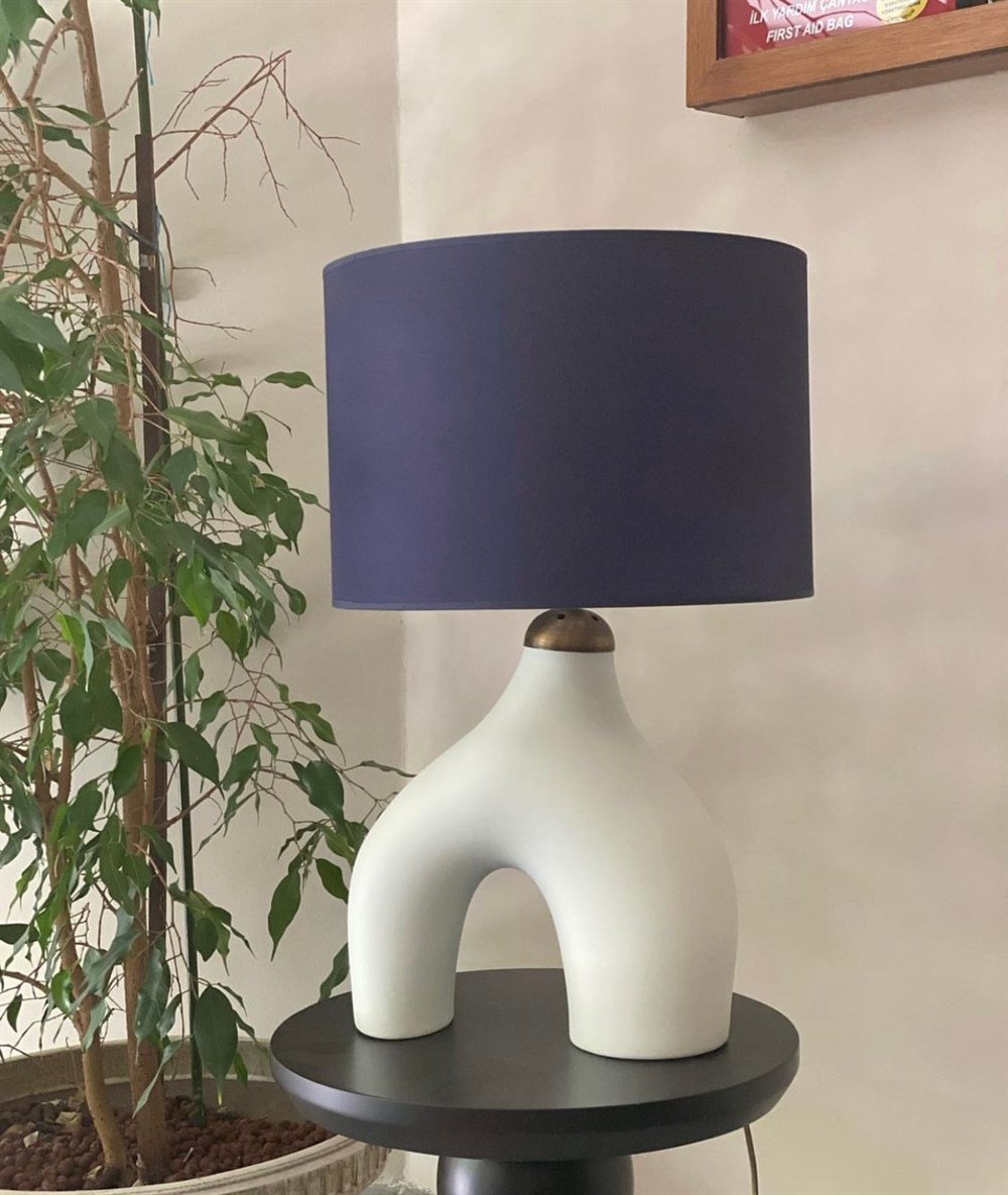 Suazo Lamp