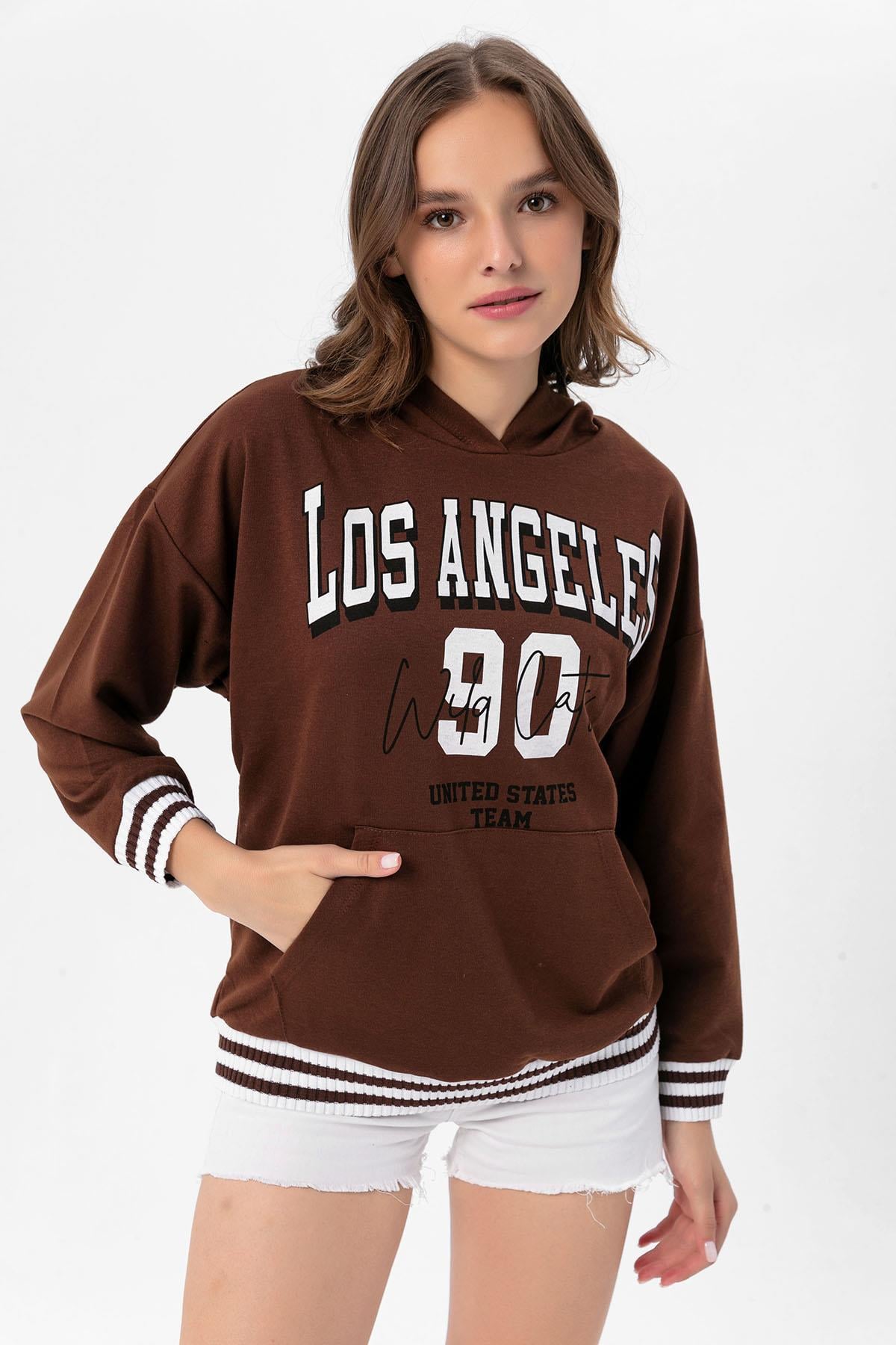 Kadın Baskı Detaylı Kanguru Cepli Kapüşonlu Sweatshirt