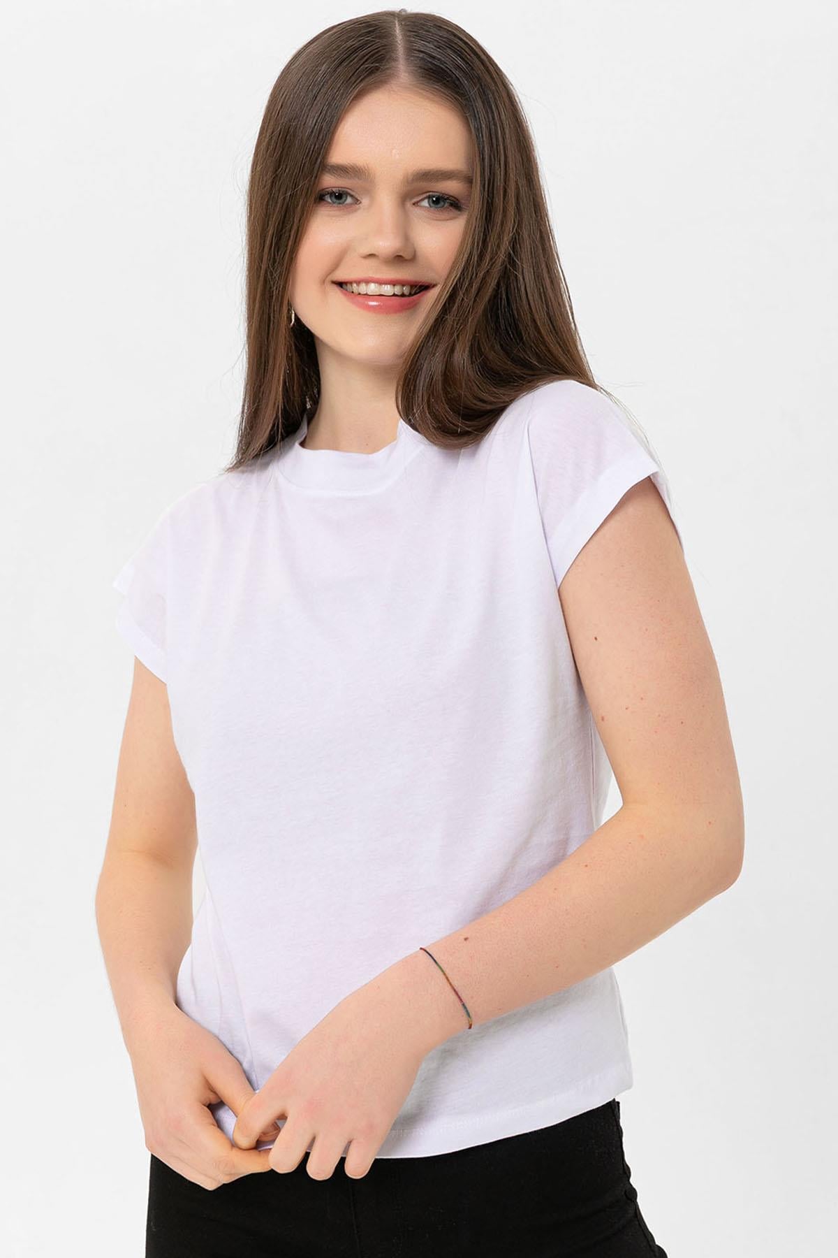 Kadın Bisiklet Yaka Basic T-Shirt