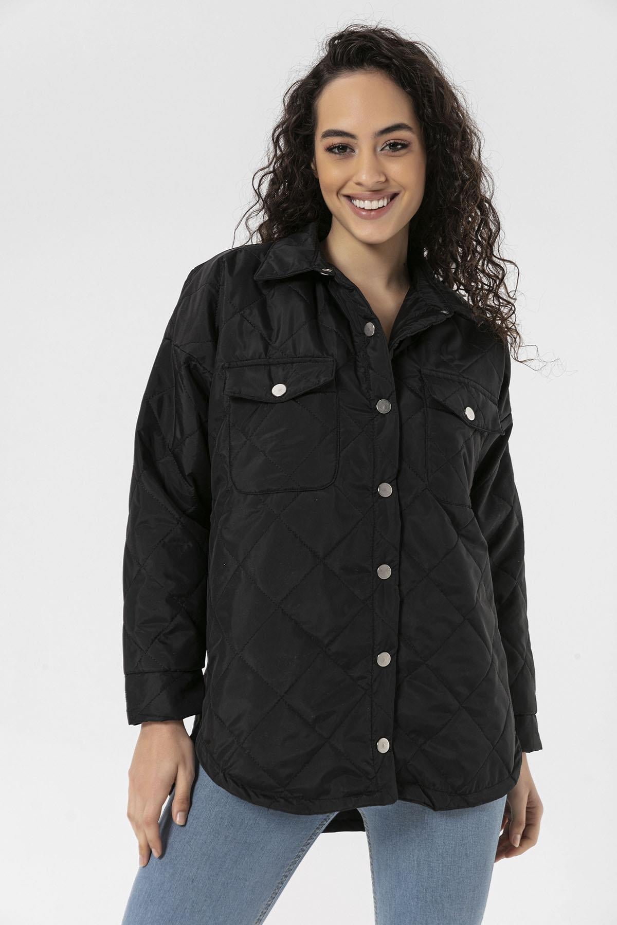 Kadın Çift Cepli Kapitone Detaylı Çıtçıt Kapamalı Mont