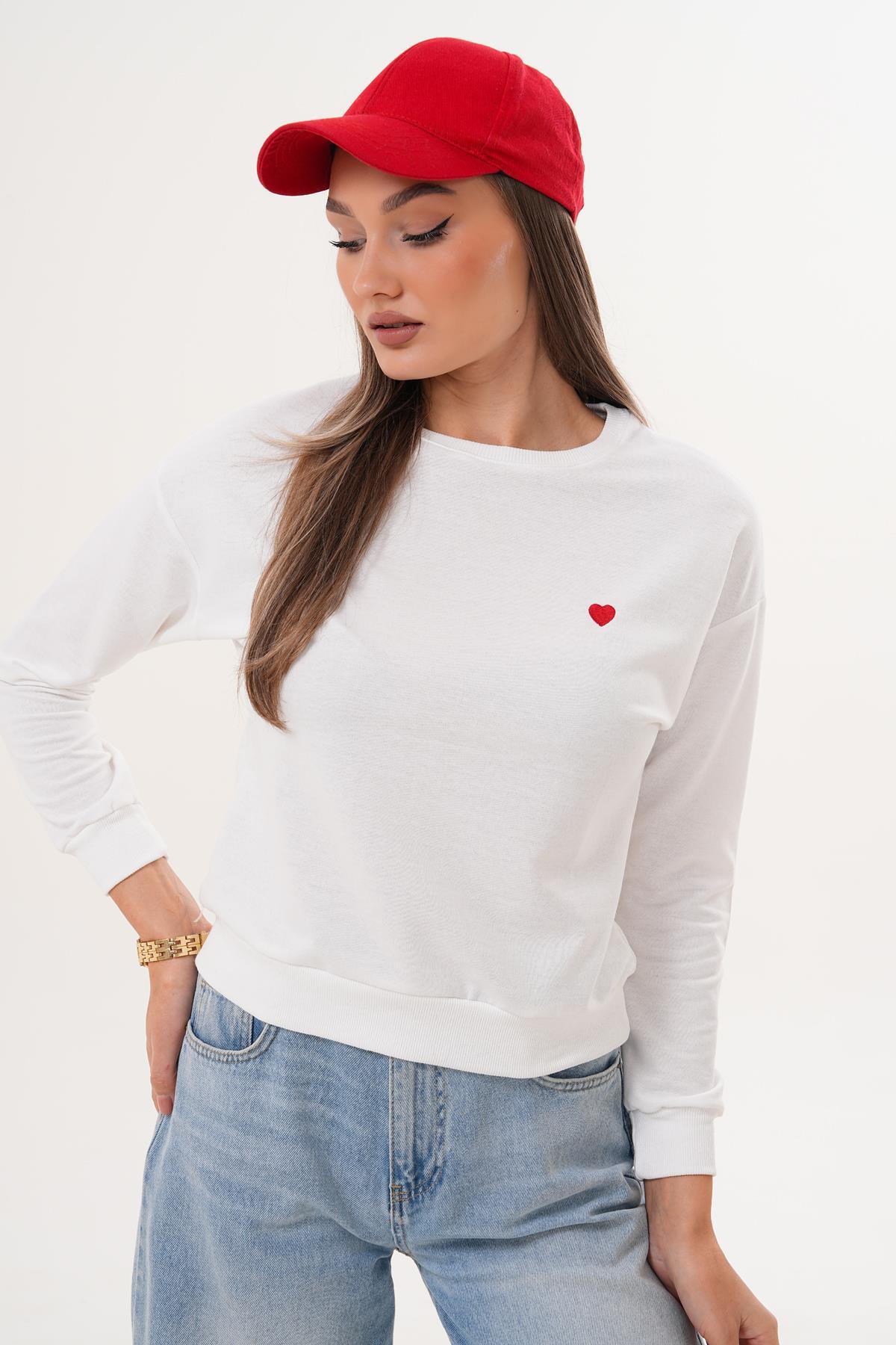 Kadın Kalp Nakışlı İki İplik Sweatshirt 255327 - 265045
