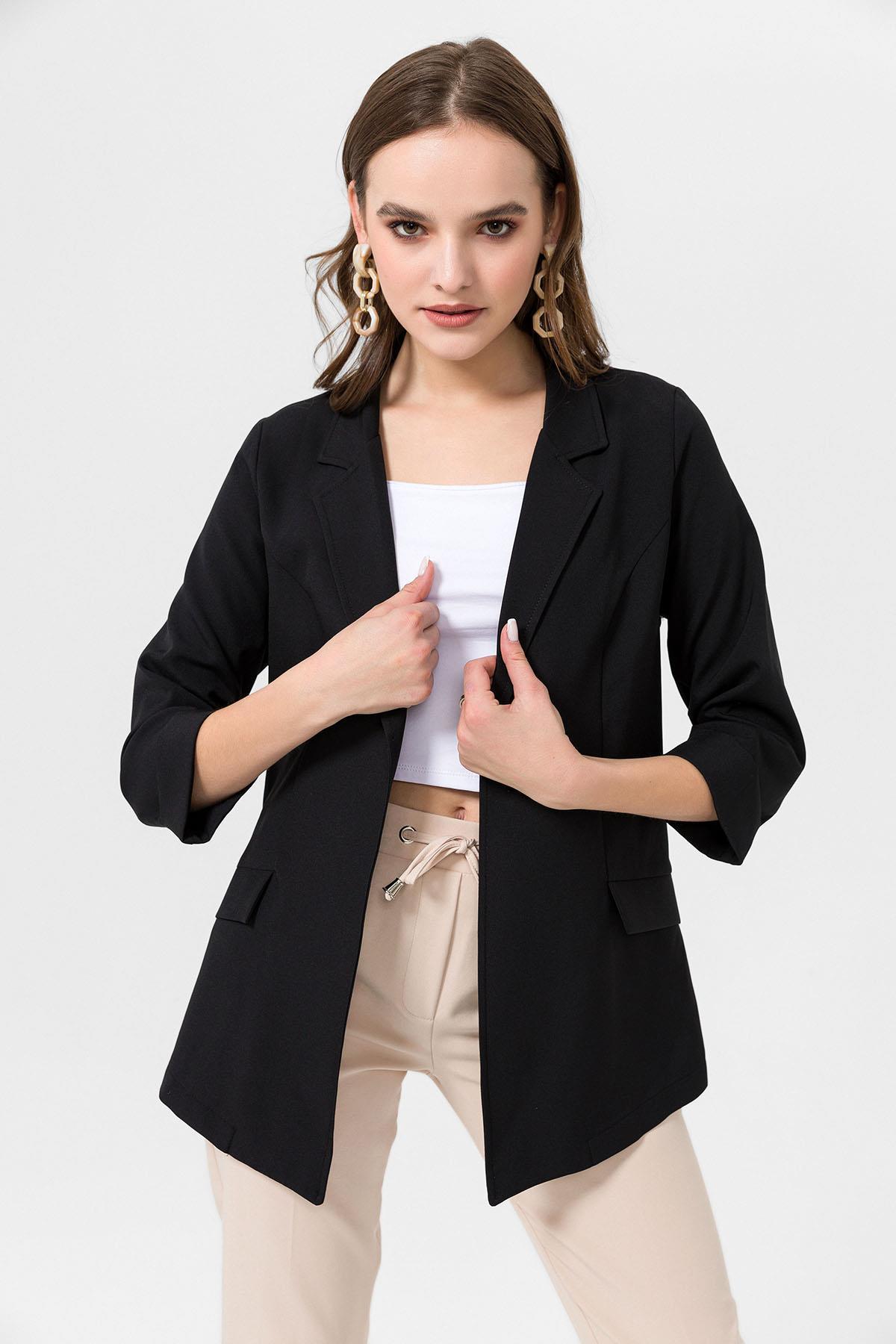 Kadın Kapri Kol Önü Açık Blazer Ceket