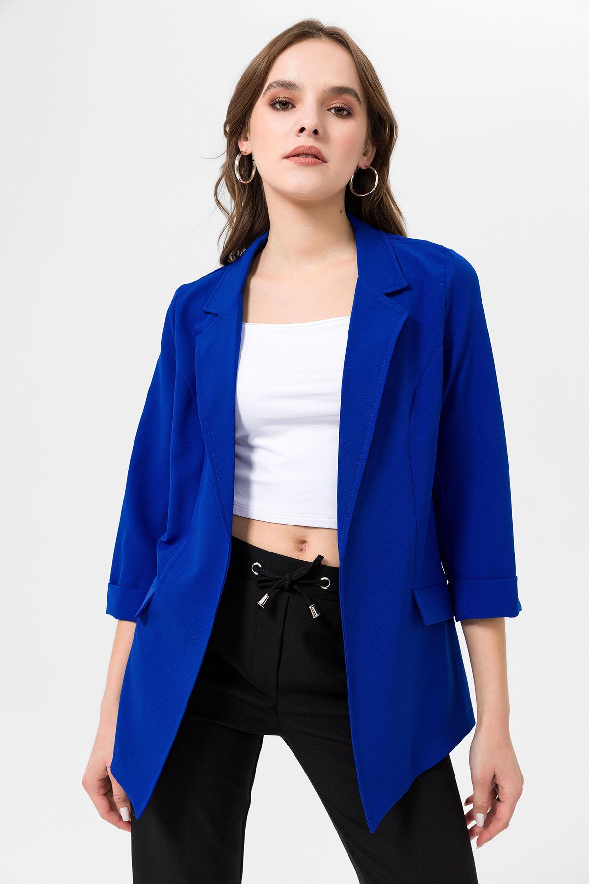 Kadın Kapri Kol Önü Açık Blazer Ceket