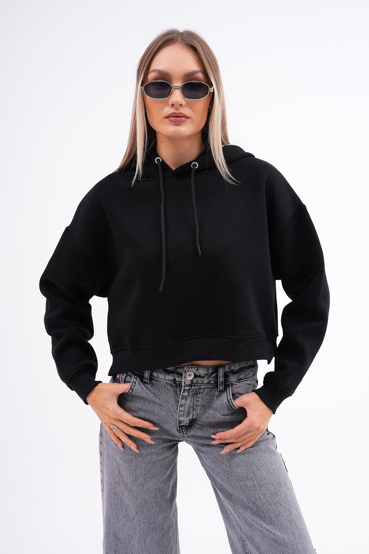 Kadın Kapüşonlu Yan Yırtmaç Detaylı Üç İplik Kısa Sweatshirt 255025 -
