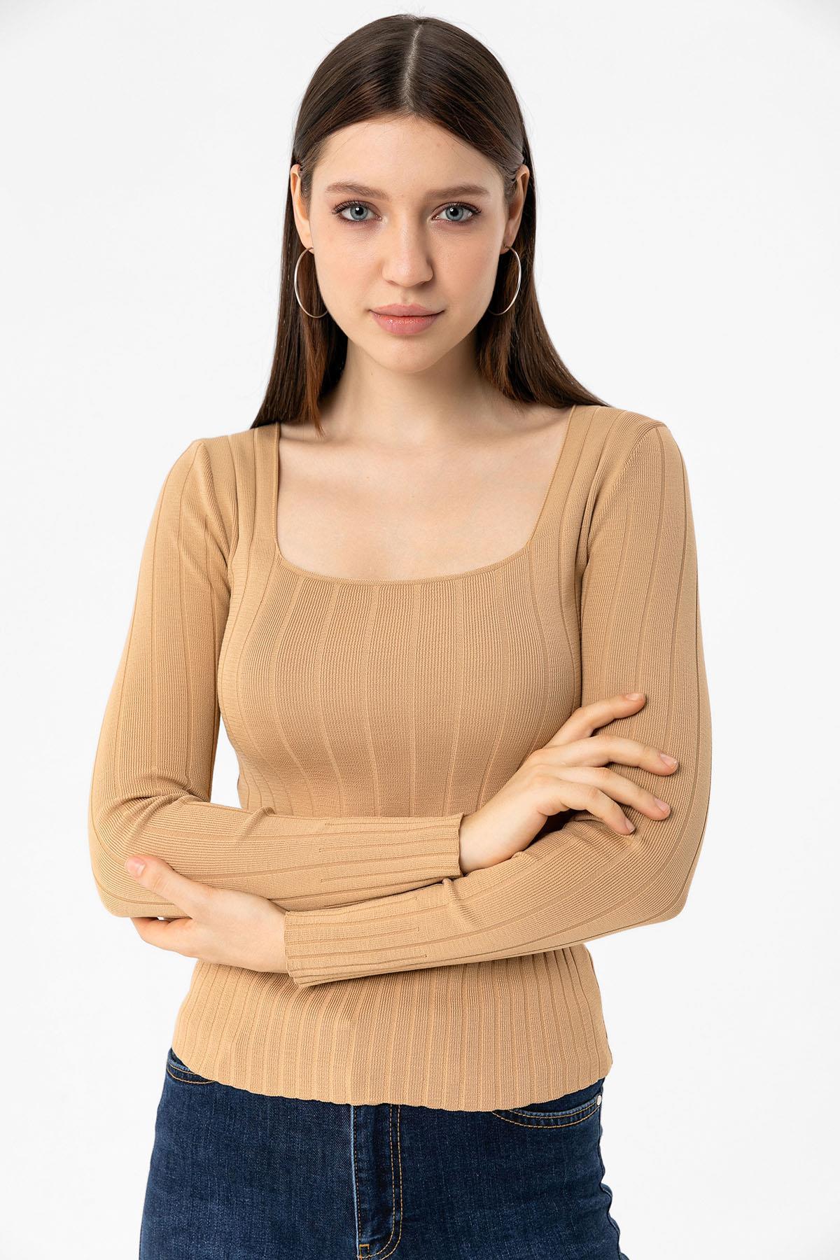 Kadın Kare Yaka Fitilli Kazak 245010 -