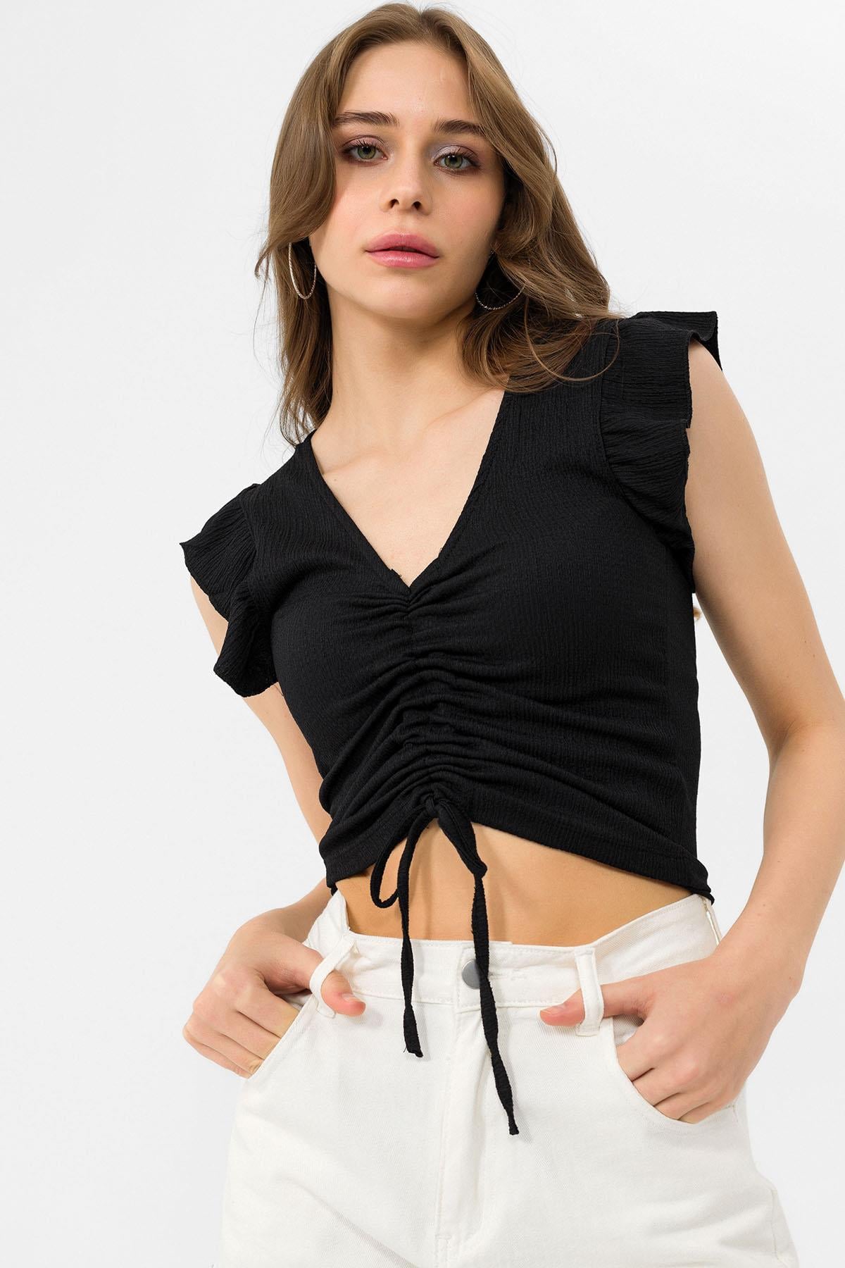 Kadın Kolları Fırfırlı Önü Büzgü Detaylı Crop Bluz