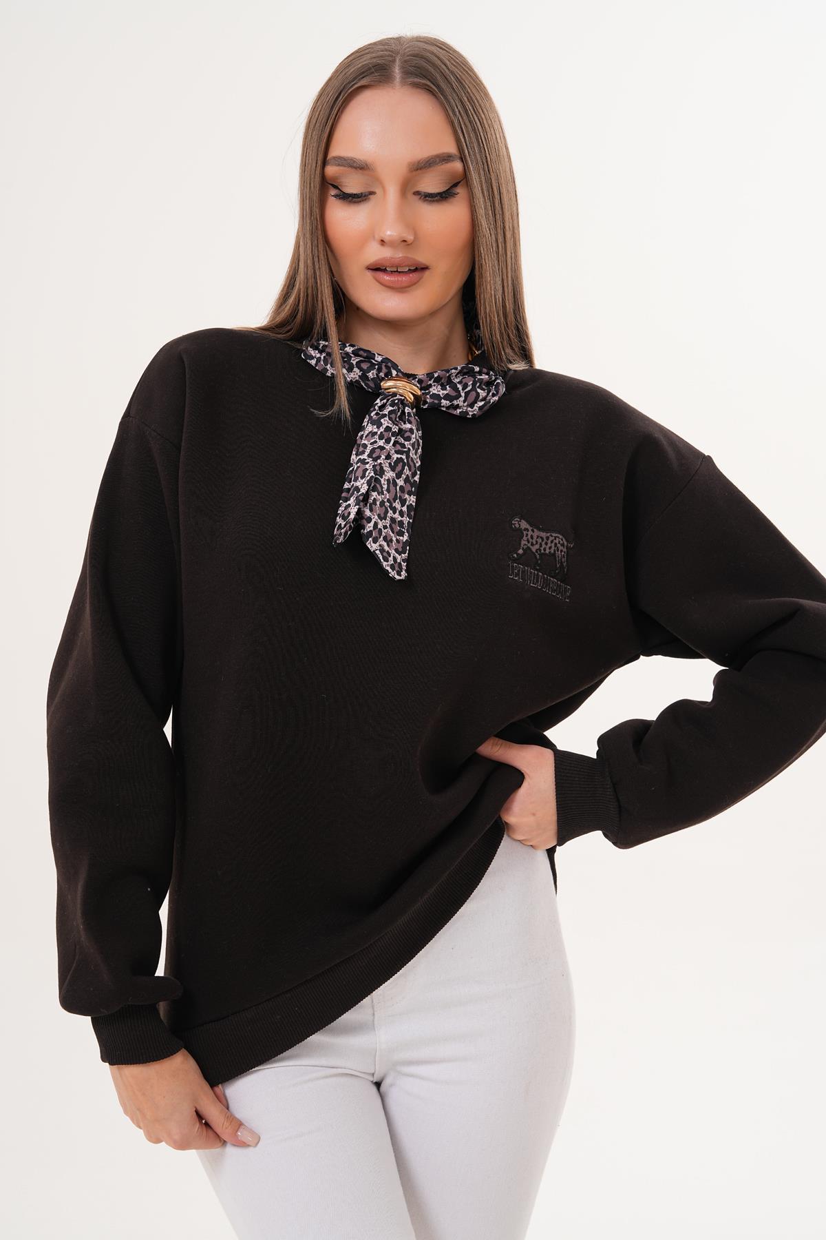 Kadın Leopar Nakışlı Fularlı Üç İplik Sweatshirt 255445 -