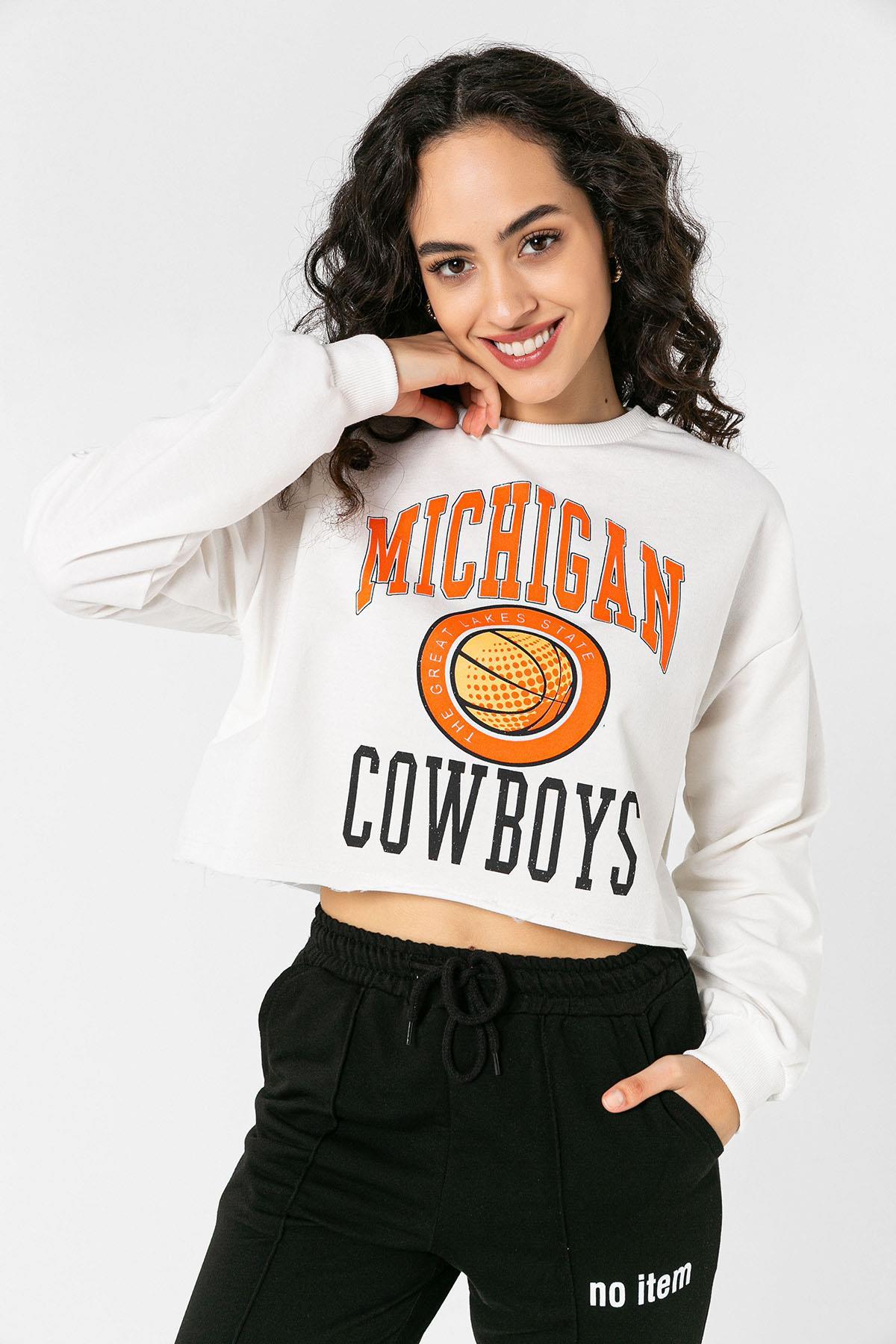 Kadın Önü Baskı Detaylı Kapüşonlu Kısa Sweatshirt