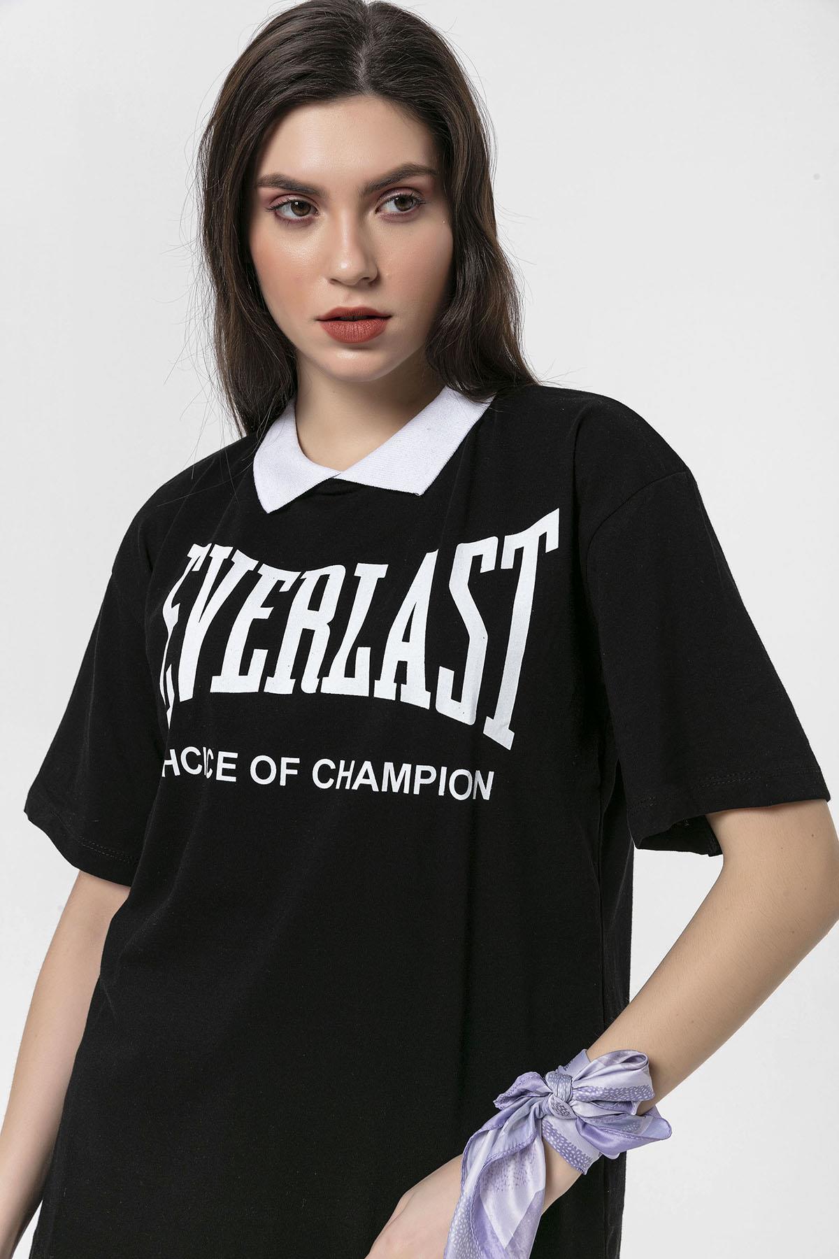 Kadın Önü Baskılı Yaka Detaylı Oversize T-Shirt