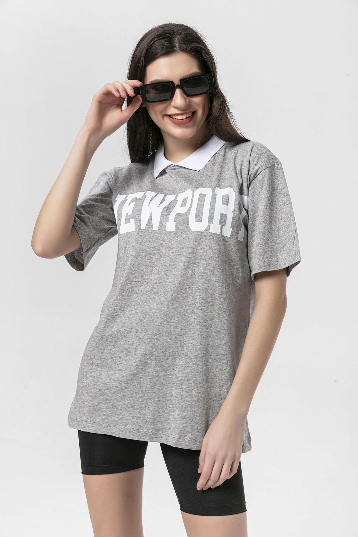 Kadın Önü Baskılı Yaka Detaylı Oversize T-Shirt
