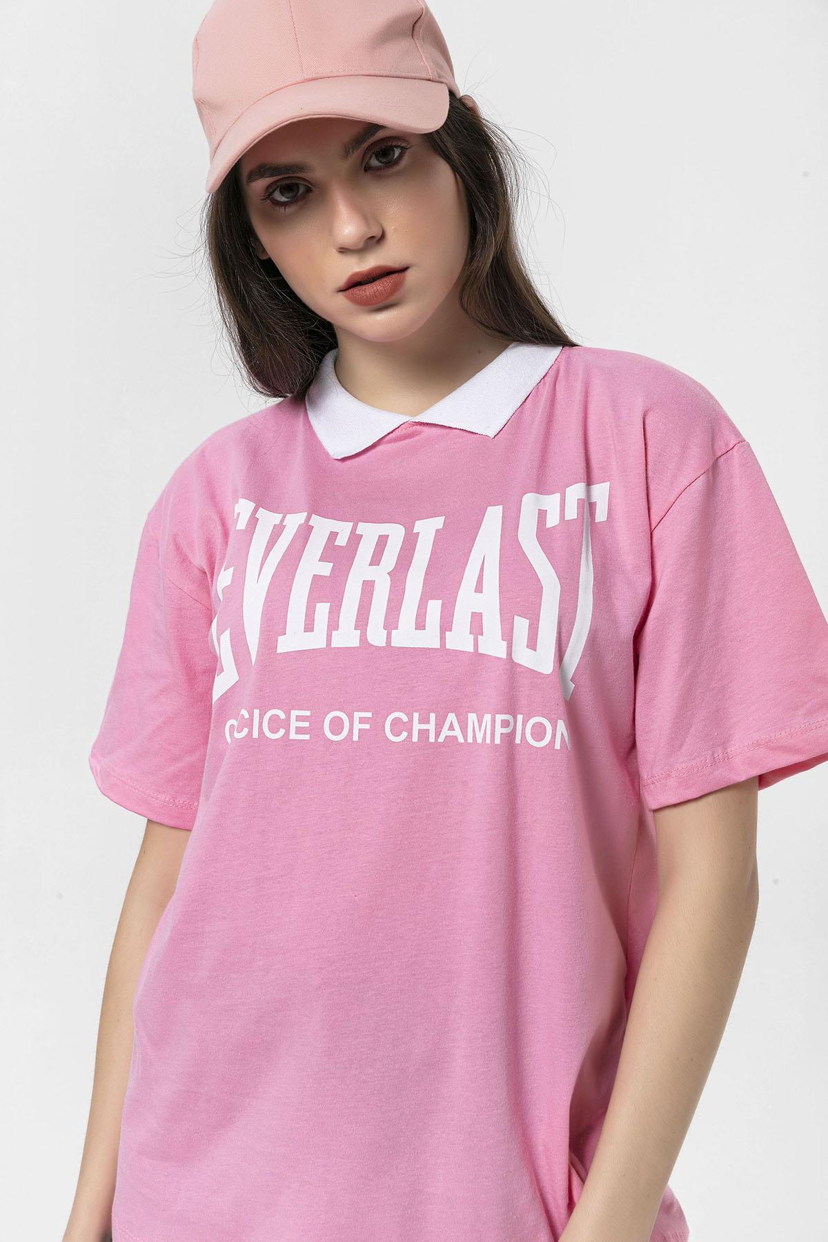 Kadın Önü Baskılı Yaka Detaylı Oversize T-Shirt