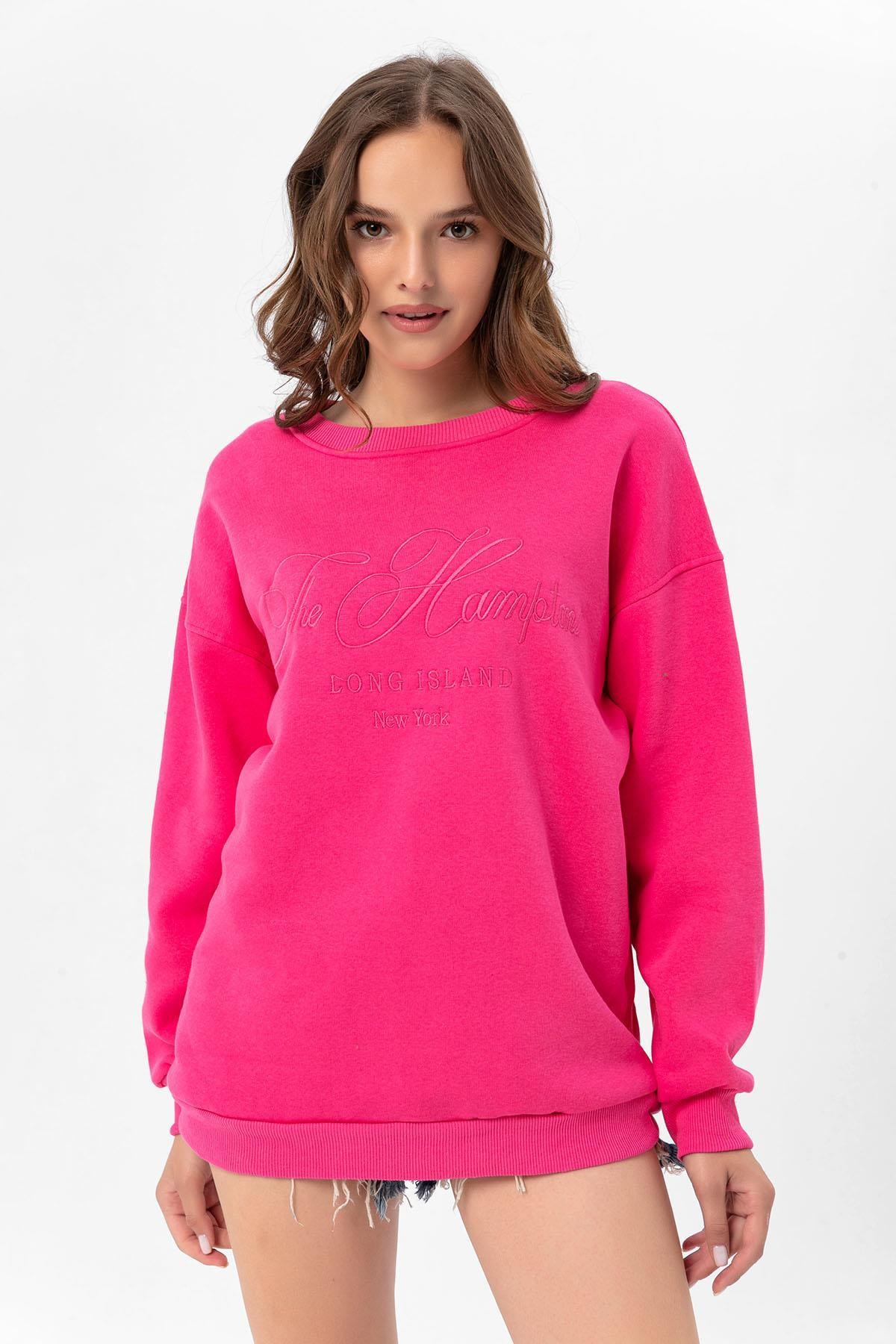 Kadın Önü Nakış Detaylı Üç İplik Oversize Sweatshirt 235005 -