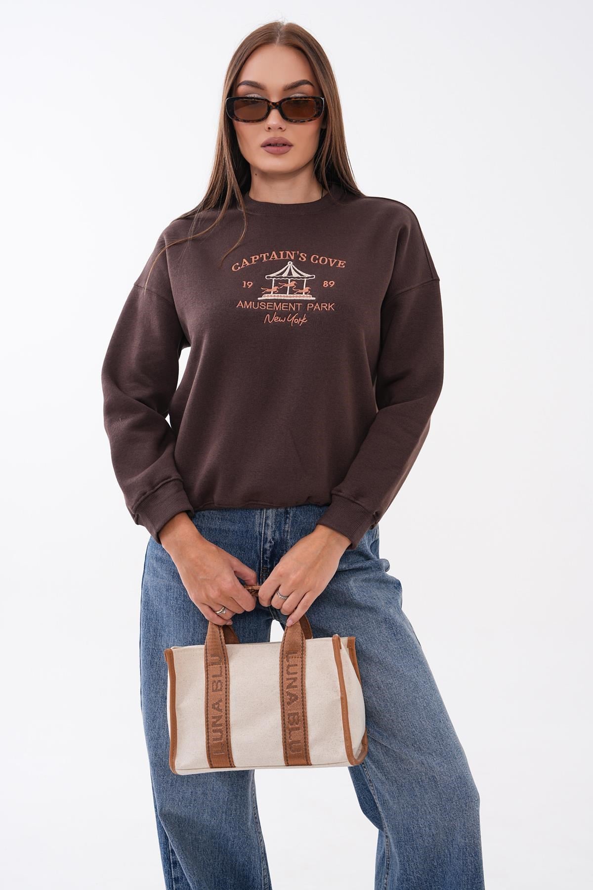 Kadın Önü Yazı Nakışlı Üç İplik Sweatshirt 255366 - 265125