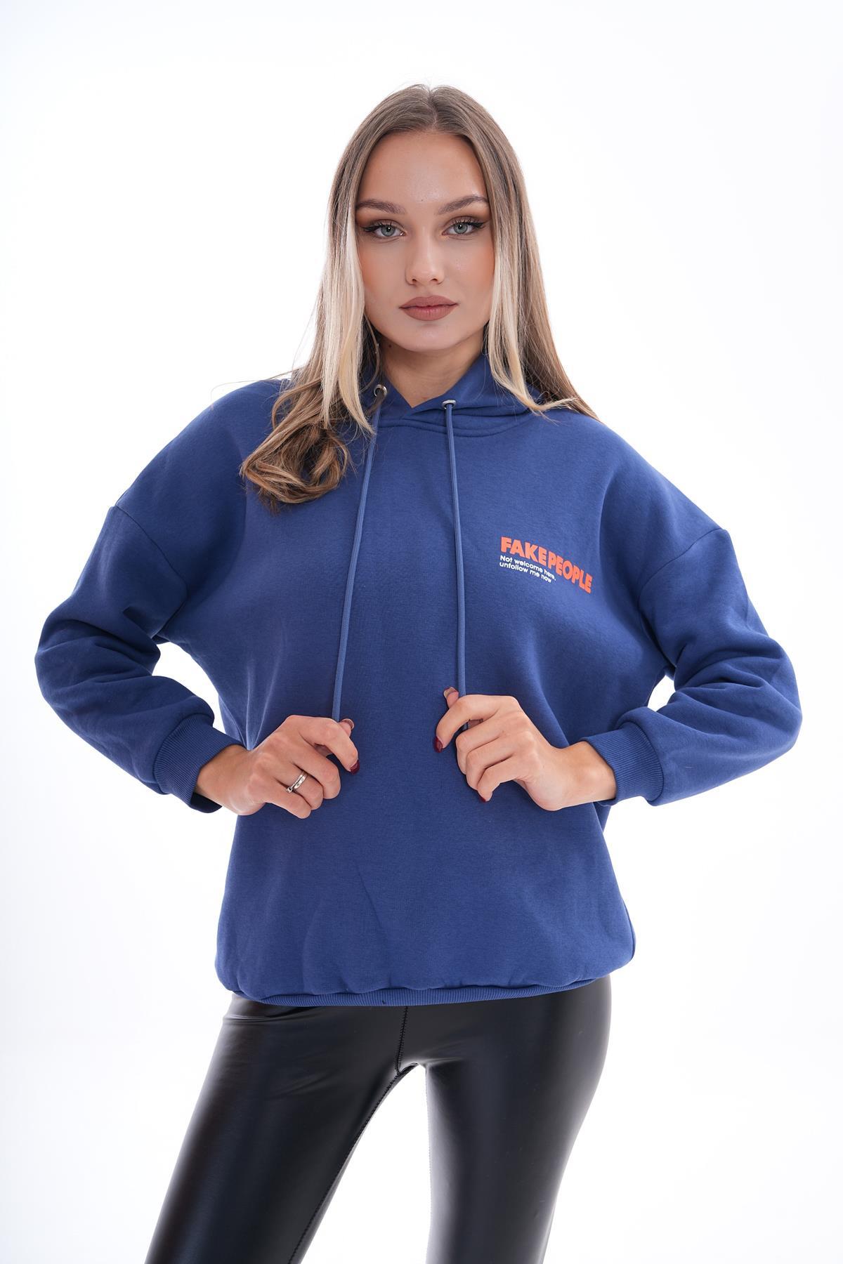 Kadın Sırt Baskı Detaylı Kapüşonlu Üç İplik Sweatshirt 255028 -