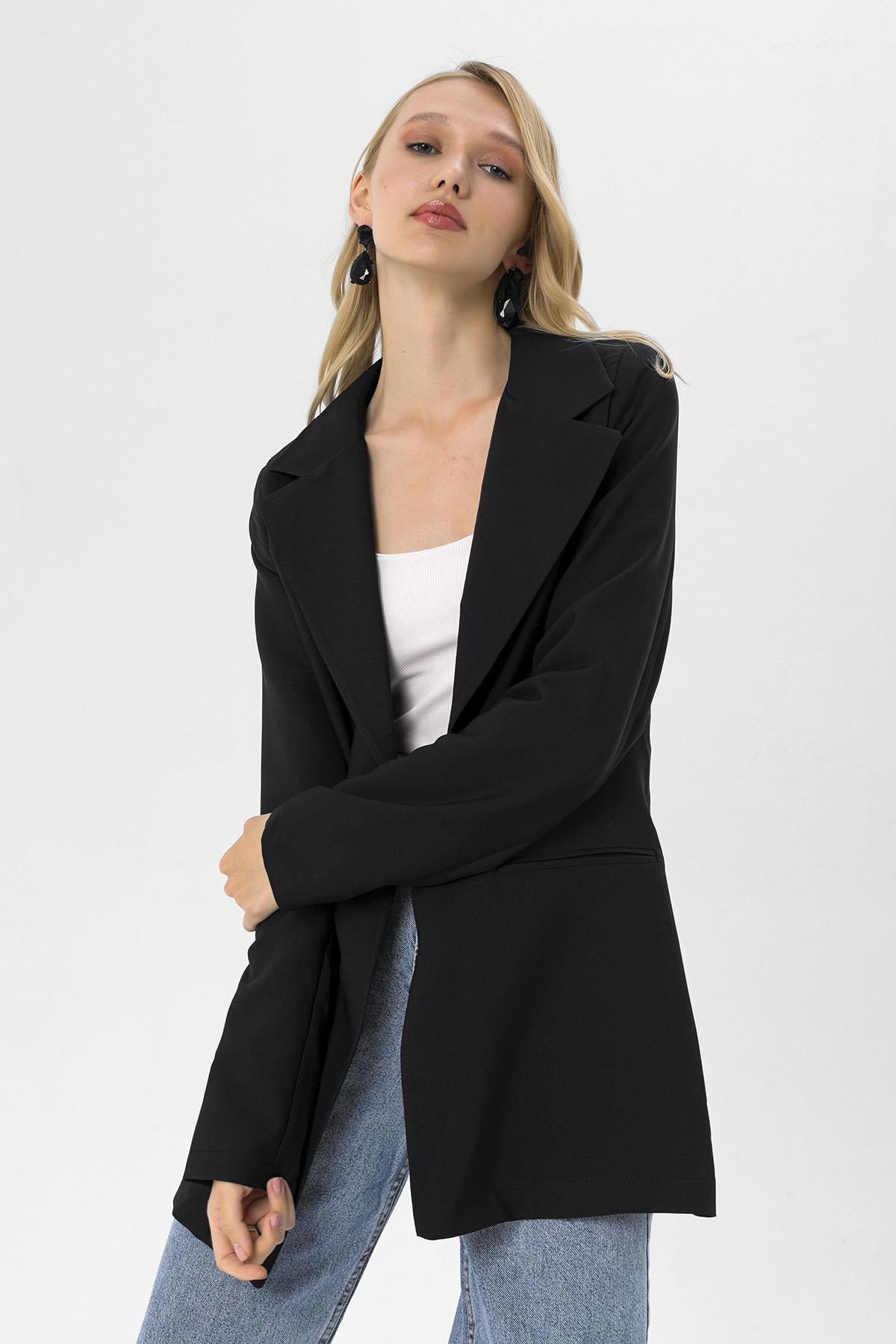 Kadın Tek Düğme Çift Cepli Blazer Ceket