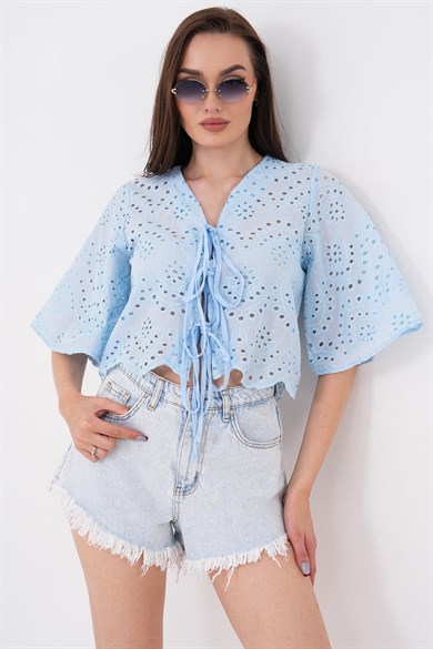 Kadın Bağcık Detaylı Brodeli Bluz - 260461