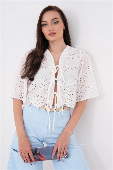 Kadın Bağcık Detaylı Brodeli Bluz - 260461