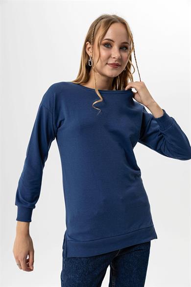Kadın Bisiklet Yaka Yırtmaç Detaylı Sweatshirt 245048 -