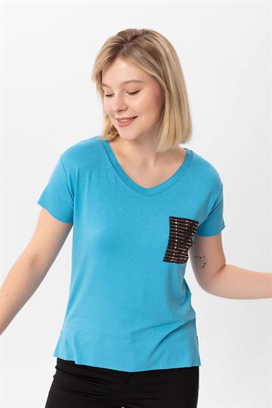 Kadın Cebi Pul İşlemeli V Yaka Oversize Tişört 240079 -