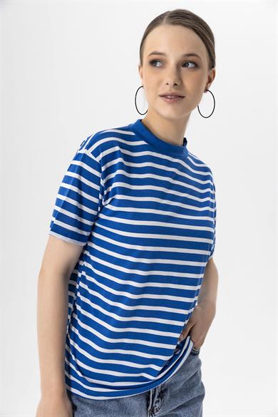 Kadın Çizgi Detaylı Oversize Tişört