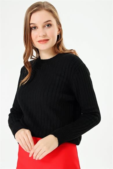 Kadın Fitilli Kısa Yumoş Örme Kazak