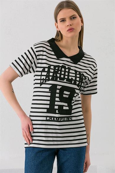Kadın Önü Baskılı Çizgili Yaka Detaylı T-shirt