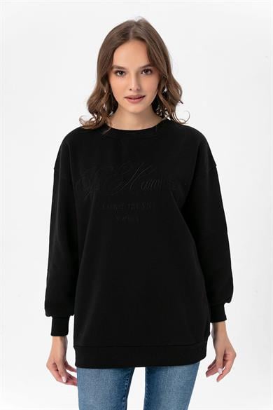 Kadın Önü Nakış Detaylı Üç İplik Oversize Sweatshirt 235005 -