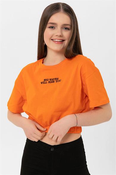 Kadın Önü Yazı Altı Lastik Detaylı Bisiklet Yaka Kısa T-Shirt 240008 -