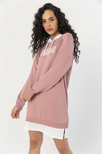 Kadın Önü Yazı Detaylı Kapüşonlu Uzun Sweatshirt