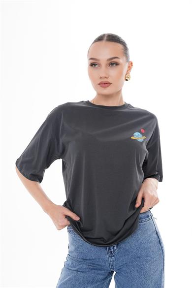 Kadın Sırt Baskı Detaylı Bisiklet Yaka Oversize Tişört 250155 -