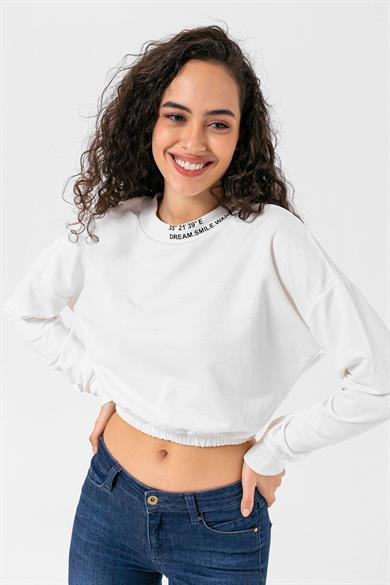 Kadın Yakası Yazılı Beli Lastikli Kısa Sweatshirt