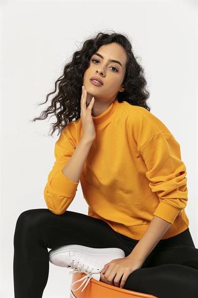 Kadın Yarım Balıkçı Detaylı Sweatshirt