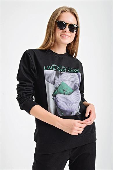 Önü Baskılı Bisiklet Yaka Sweatshirt