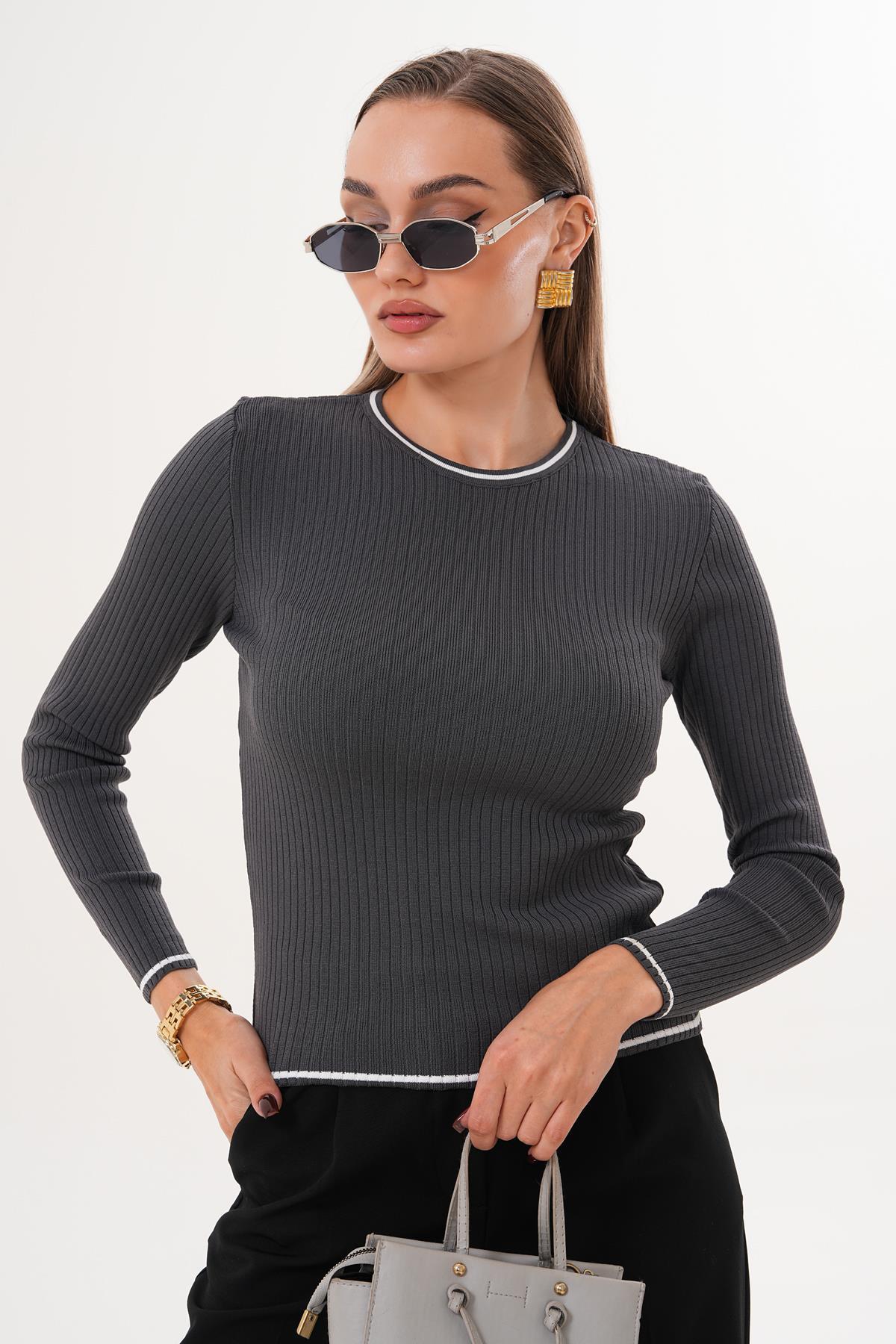 Kadın Bisiklet Yaka İnce Örme Kazak 255097 -