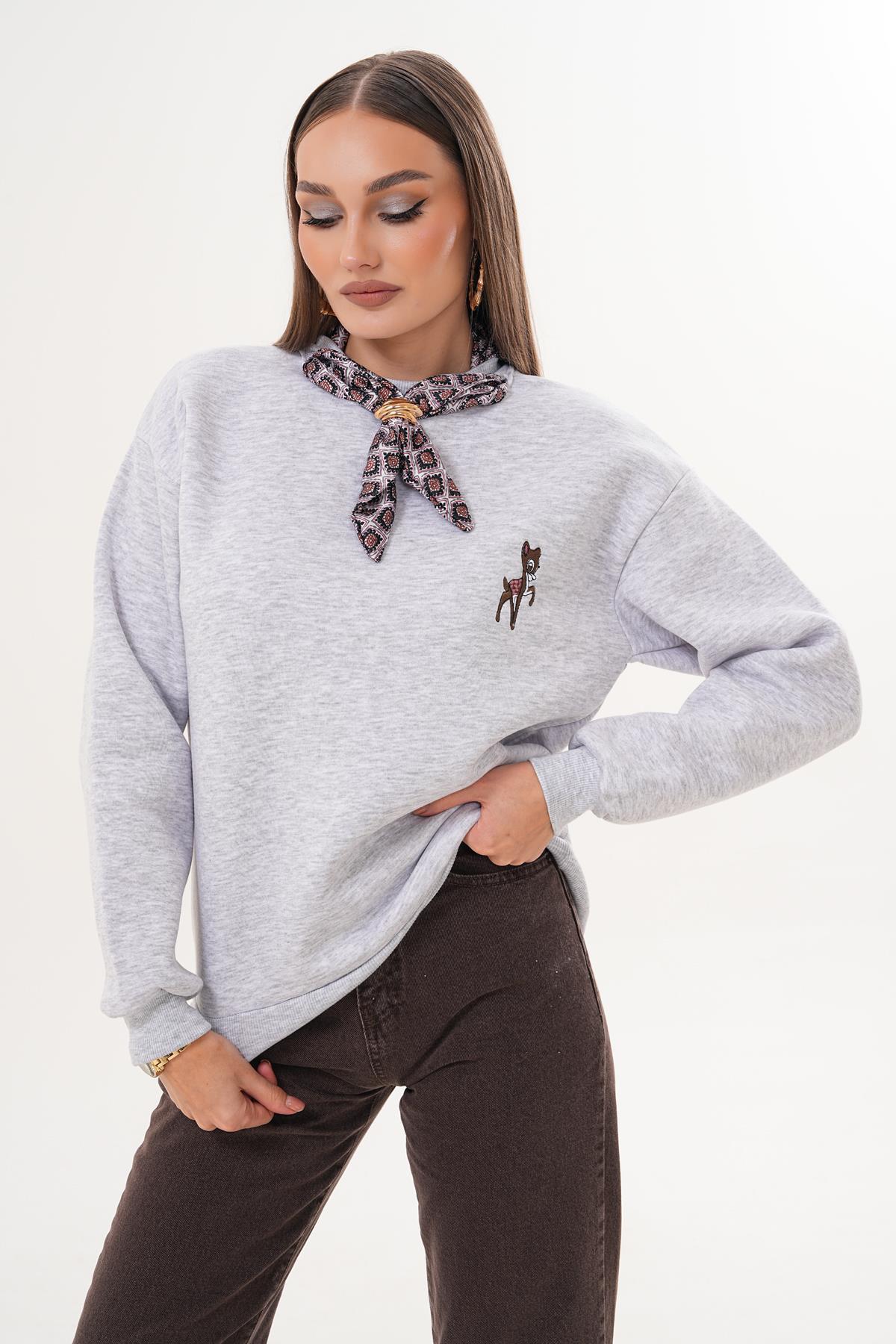 Kadın Ceylan Nakışlı Fular Detaylı Üç İplik Sweatshirt 255435 -