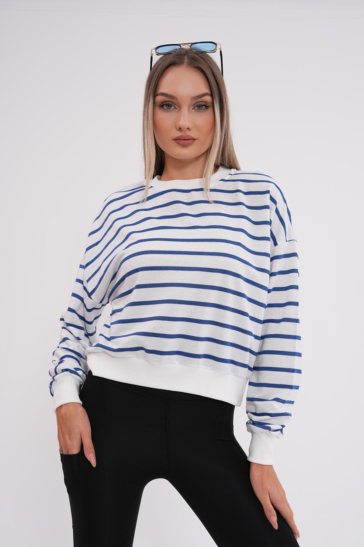 Kadın Çizgi Desenli İki İplik Kısa Sweatshirt 245265 -