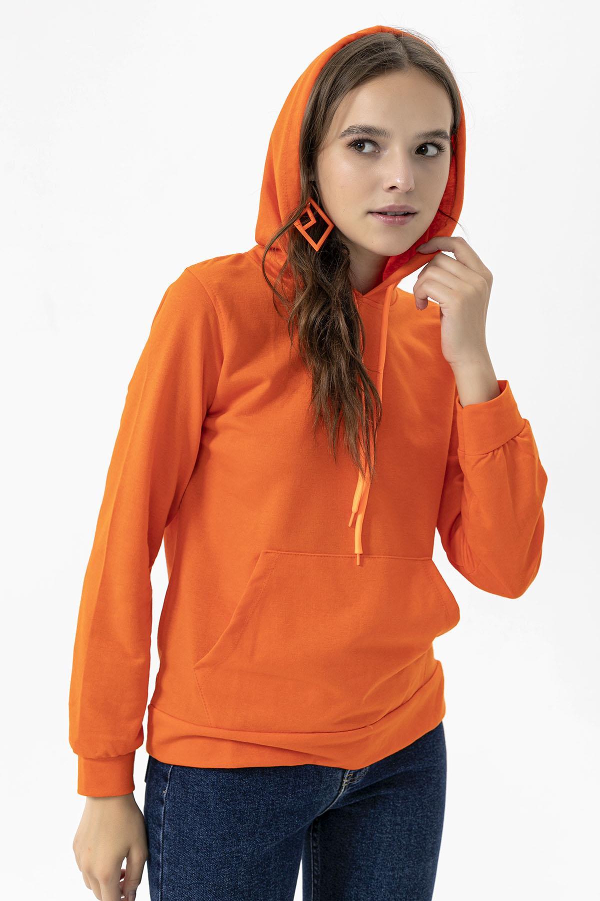 Kadın Kanguru Cepli Kapüşonlu Sweatshirt