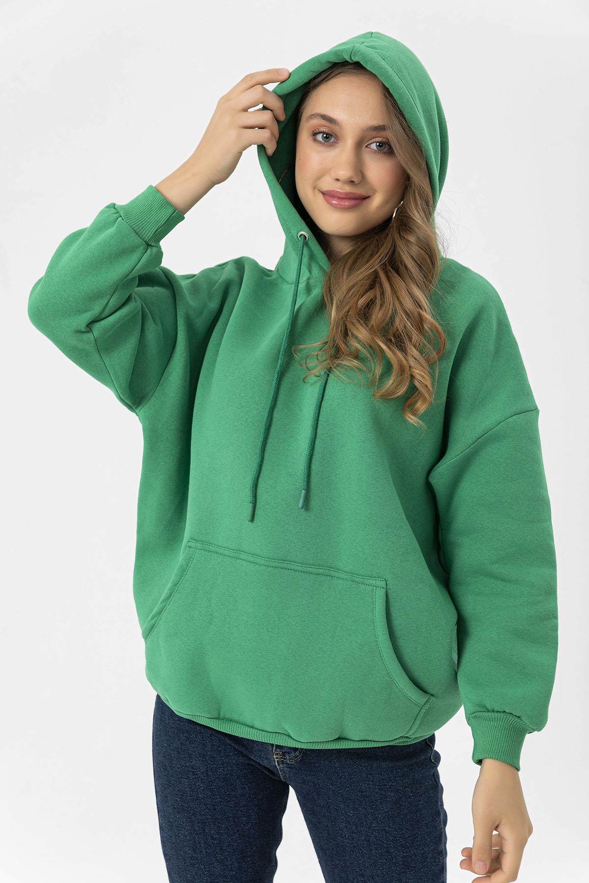 Kadın Kanguru Cepli Kapüşonlu Üç İplik Oversize Sweatshirt