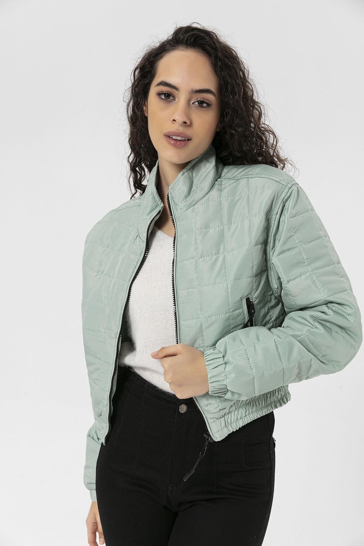 Kadın Kısa Bomber Ceket